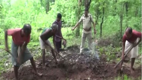 Chhattisgarh: Police Retrieve Body from Grave, Sends for Post-Mortem Examination