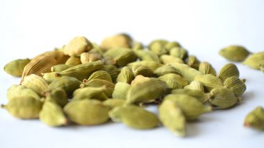 Weight Loss Tip of the Week: How to Use Cardamom (Elaichi) to Lose Weight