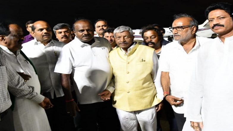 Karnataka Political Turmoil: CM HD Kumaraswamy Holds High Level Meeting With Congress Leaders to Save Government