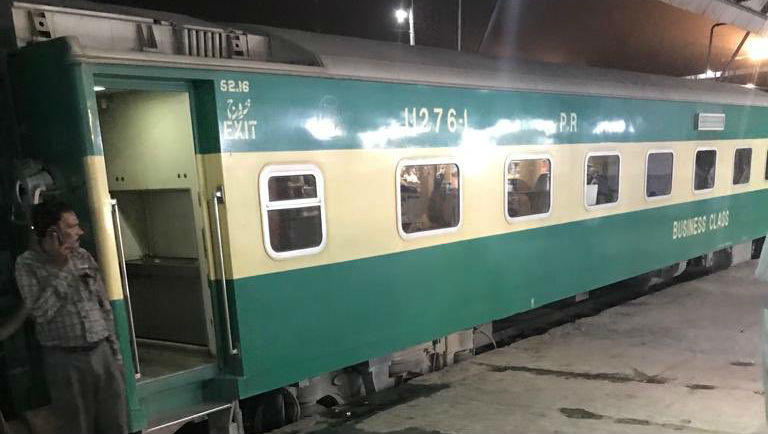 Pakistan Train Collision Kills 11, Injures 66 in Sadiqabad