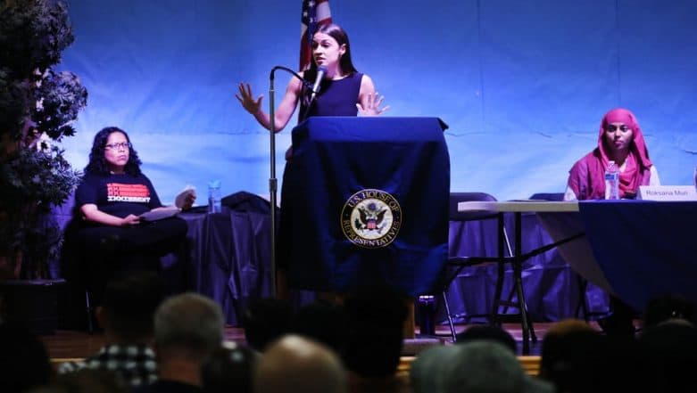 US Cop Charlie Rispoli Threatens to Shoot Non-White Congresswoman Alexandria Ocasio-Cortez in Facebook Post US Cop Charlie Rispoli Threatens to Shoot Non-White Congresswoman Alexandria Ocasio-Cortez in Facebook Post