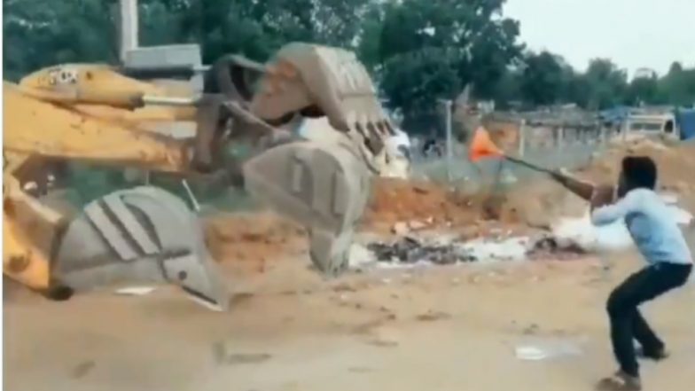 Naagin Dance by JCB Machines Is Making Netizens Laugh Like Crazy, Watch Funny TikTok Video