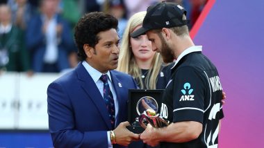 Sachin Tendulkar Said This to Kane Williamson While Handing Him Player of the Tournament Trophy Post CWC 2019 Final