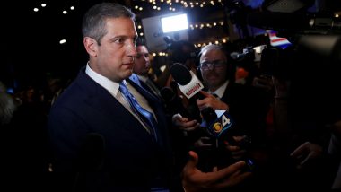 US Presidential Candidate Tim Ryan Uses Yoga to Raise Funds, Promote Preventive Healthcare
