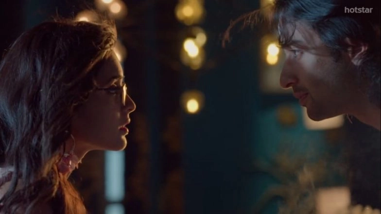 Yeh Rishtey Hain Pyaar Ke July 19, 2019 Written Update Full Episode: Meenakshi Proposes For Kunal and Kuhu’s Engagement, while Abir Spends Time With Mishti