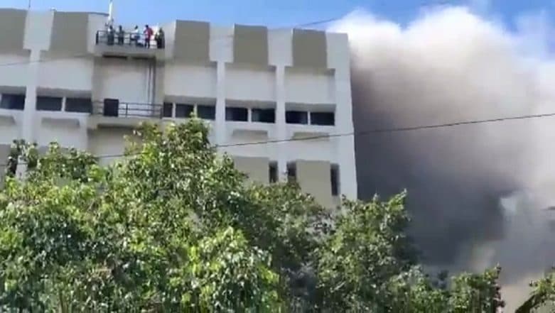 Mumbai Fire: 84 Saved from Burning MTNL Building in Bandra Mumbai Fire: 84 Saved from Burning MTNL Building in Bandra
