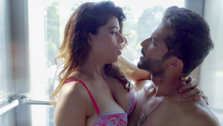 781px x 441px - Gandii Baat 3: Lalit Bisht and Sheeva Rana's HOT Make-Out Session ...