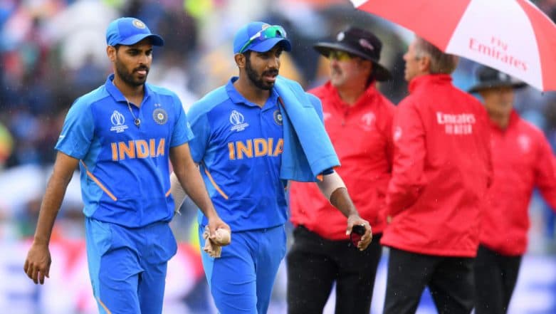 India vs New Zealand CWC 2019 Semi-Final Match Suspended Due to Rain: Play to Resume With NZ Innings on Reserve Day India vs New Zealand CWC 2019 Semi-Final Match Suspended Due to Rain: Play to Resume With NZ Innings on Reserve Day