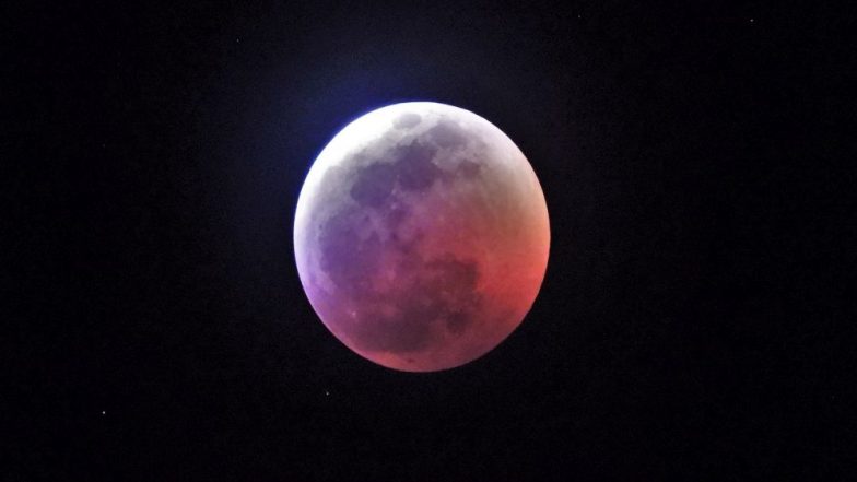 Lunar Eclipse of July 16, 2019: Tips for Pregnant Women during Chandra Grahan or Sutak Kaal; List of Dos and Don’ts