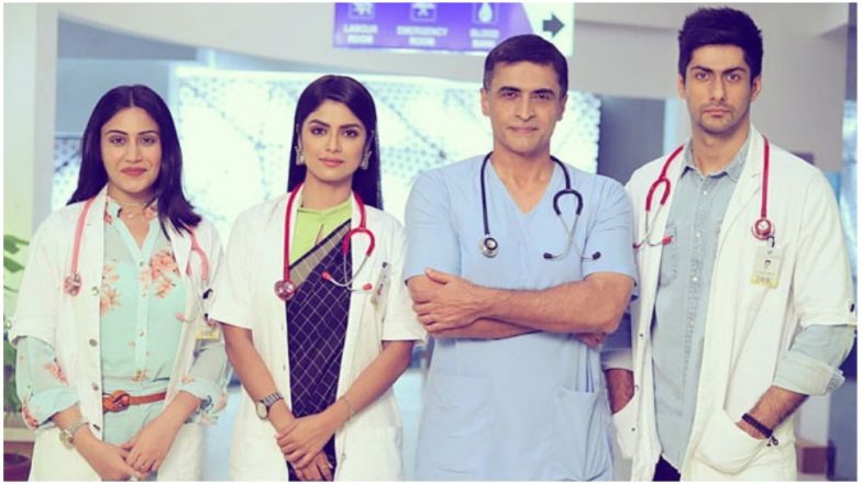 Sanjivani Reboot: Surbhi Chandni Uses Fun Snapchat Filters on Co-Stars Rohit Roy and Sayantani Ghosh and It&rsquo;s Damn Hilarious (Watch Videos)