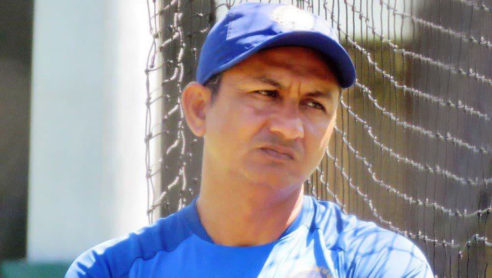 Sanjay Bangar Wants Virat Kohli and Ravi Shastri to Back Kuldeep Yadav Sanjay Bangar Wants Virat Kohli and Ravi Shastri to Back Kuldeep Yadav