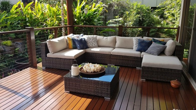 Viral image of a Queensland Sun lounge, baffled the netizens who could not spot the python. 