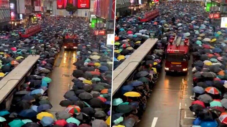 Hong Kong Protesters Pave Way for Fire Tenders In a Viral Video; Impressed Twitter Asks Beijing: ‘How Are They Rioters? Hong Kong Protesters Pave Way for Fire Tenders In a Viral Video; Impressed Twitter Asks Beijing: ‘How Are They Rioters?