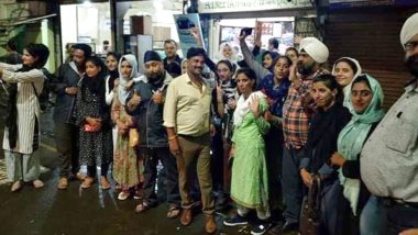 Kashmiri Girls Stranded in Pune With No Money Get Help From Sikh Activists, All 32 Girls Return Home Safely; Watch Video