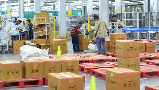 Amazon Opens Largest Campus in Hyderabad, E-Commerce Giant to Expand Business in India Amazon Opens Largest Campus in Hyderabad, E-Commerce Giant to Expand Business in India