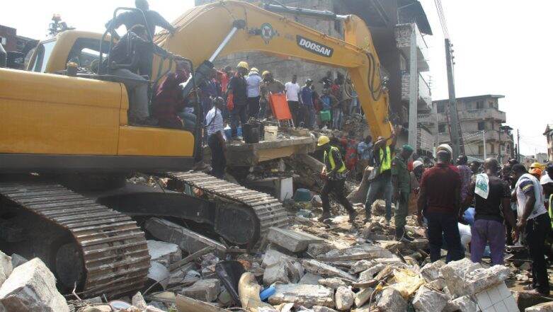 Mumbai: Portion of 3-Storey Building Collapses in Crawford Market; 2 Rescued