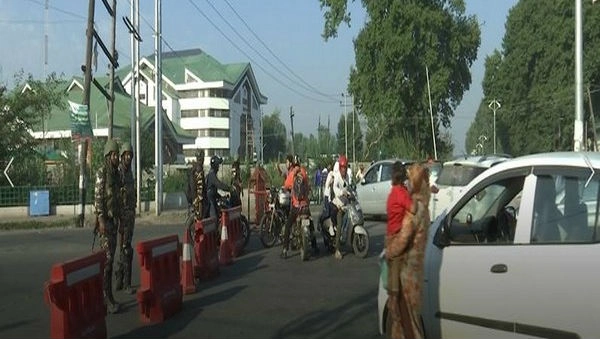  Mobile Phone Services Resume in Doda, Kishtwar, Ramban, Rajouri and Poonch Districts of Jammu 