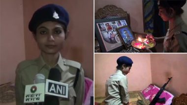 Chhattisgarh: Constable Kavita Kaushal Ties Rakhi on Martyr Brother Rakesh Kaushal's Gun, Calls Naxals 'Coward'