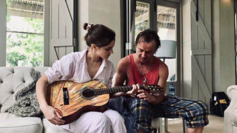 Harry Potter Fans are Shipping Hard for Emma Watson and Tom Felton After Their Latest Picture Sends Internet in a Tizzy Harry Potter Fans are Shipping Hard for Emma Watson and Tom Felton After Their Latest Picture Sends Internet in a Tizzy