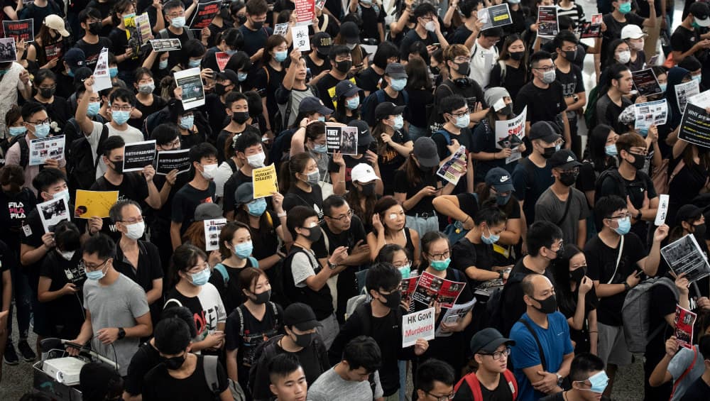 Hong Kong Protests: Mainland China Students Flee Campuses Over Security Fears Hong Kong Protests: Mainland China Students Flee Campuses Over Security Fears