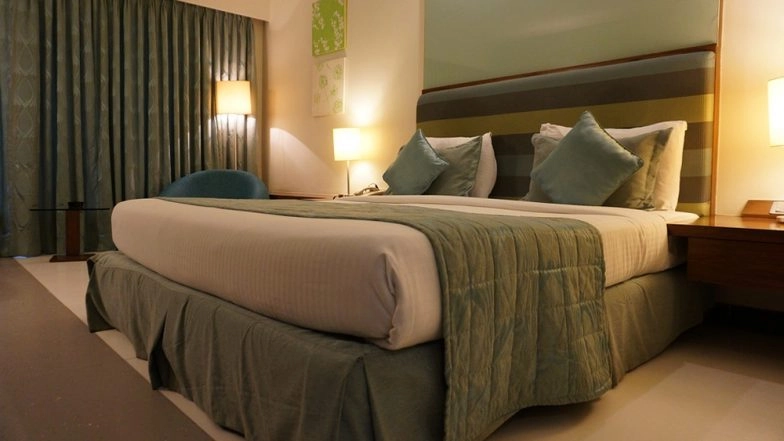 West Bengal Hotels Provide Pay-and-Use Quarantine Units for People Who Are Asked to Live in Isolation for 14 Days