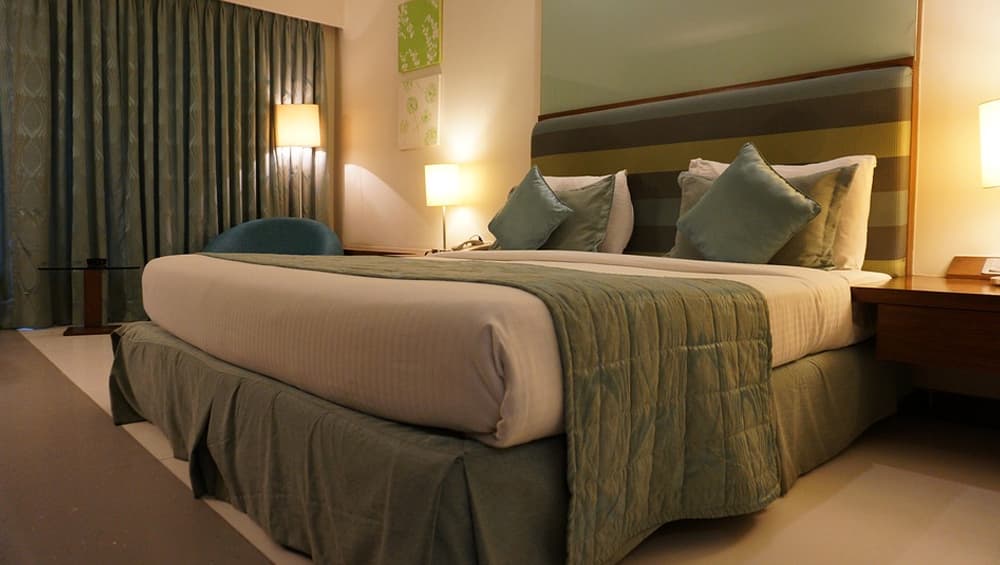 West Bengal Hotels Provide Pay-and-Use Quarantine Units for People Who Are Asked to Live in Isolation for 14 Days West Bengal Hotels Provide Pay-and-Use Quarantine Units for People Who Are Asked to Live in Isolation for 14 Days
