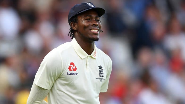 England vs Australia 3rd Test, Ashes 2019: Jofra Archer Shines as Rain Curtails 1st Session at Headingley England vs Australia 3rd Test, Ashes 2019: Jofra Archer Shines as Rain Curtails 1st Session at Headingley