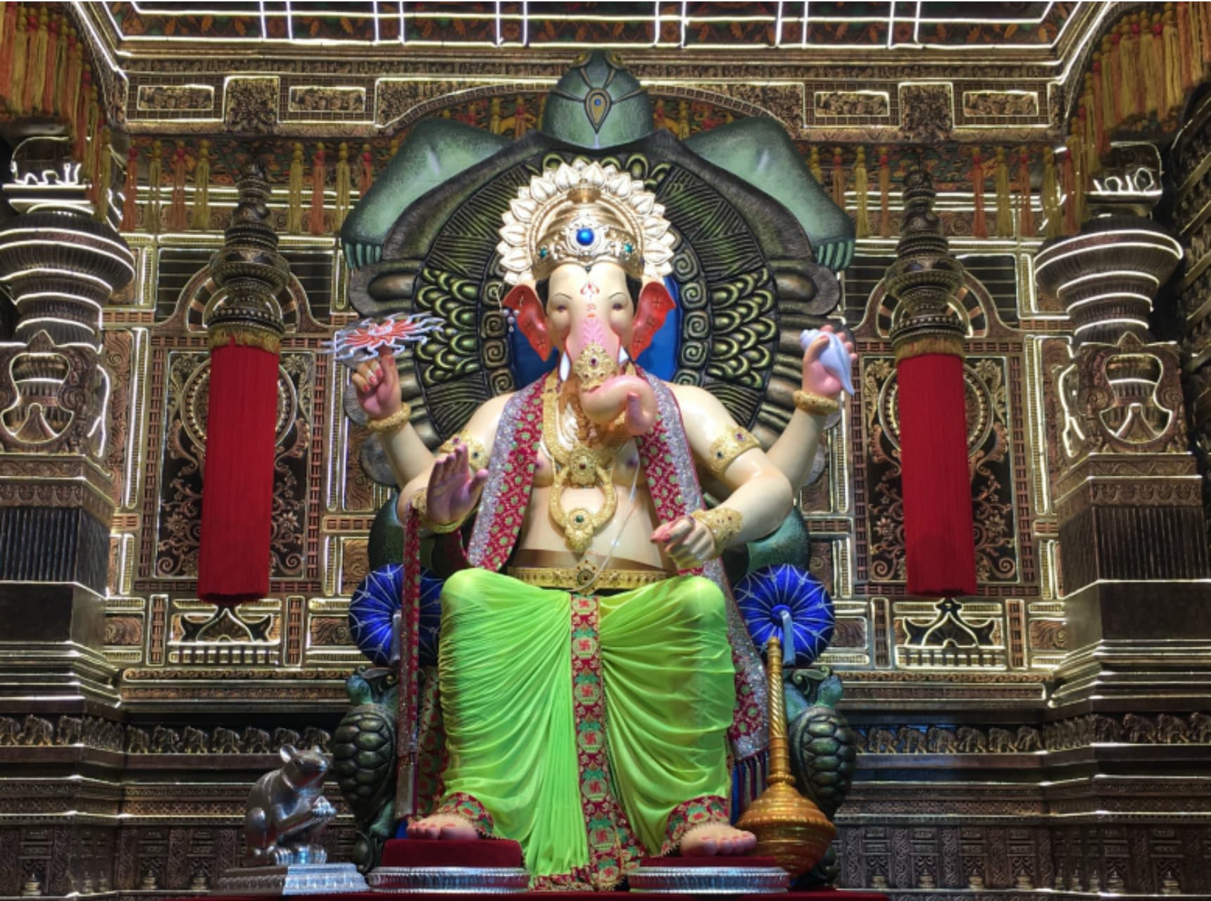 Lalbaugcha Raja HD Desktop Wallpaper