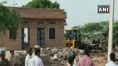 Rajasthan: Villagers Resort to Stone Pelting to Oppose Anti-Encroachment Drive in Nagaur, JCB Operator Killed