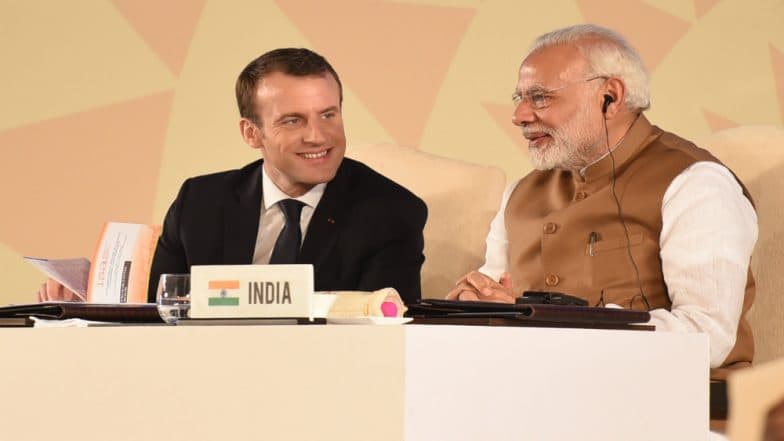 Narendra Modi in France: President Emmanuel Macron Speaks Against 'Third Party' Interference in Kashmir Narendra Modi in France: President Emmanuel Macron Speaks Against 'Third Party' Interference in Kashmir