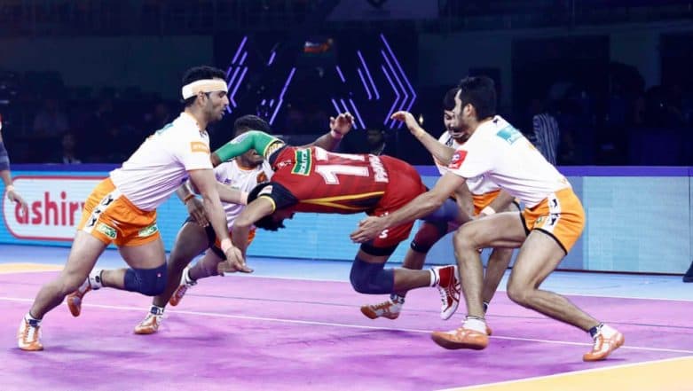 PKL 7 Results: Puneri Paltan Outwit Defending Champions Bengaluru Bulls 31-23 in Pro Kabaddi League