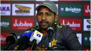 PCB Bans Journalist for Insulting Pakistani Captain Sarfaraz Ahmed, Scribe Asked Him, ‘Who Will Come to Watch You Perform in Future Matches?’ (Watch Video)