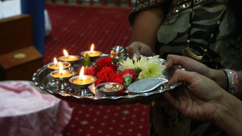Hartalika Teej 2019 Date and Time: Significance, Story and Celebrations Associated With the Hindu Festival for Married Women