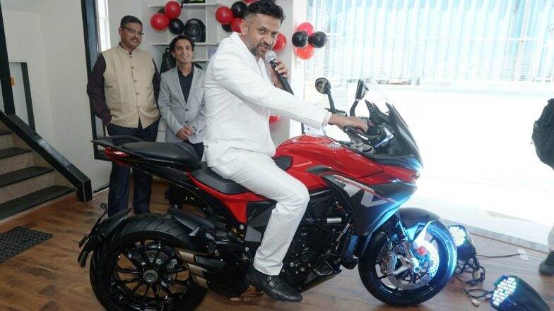 MV Agusta Turismo Veloce 800 Motorcycle Launched in India At Rs 18.99 Lakh MV Agusta Turismo Veloce 800 Motorcycle Launched in India At Rs 18.99 Lakh