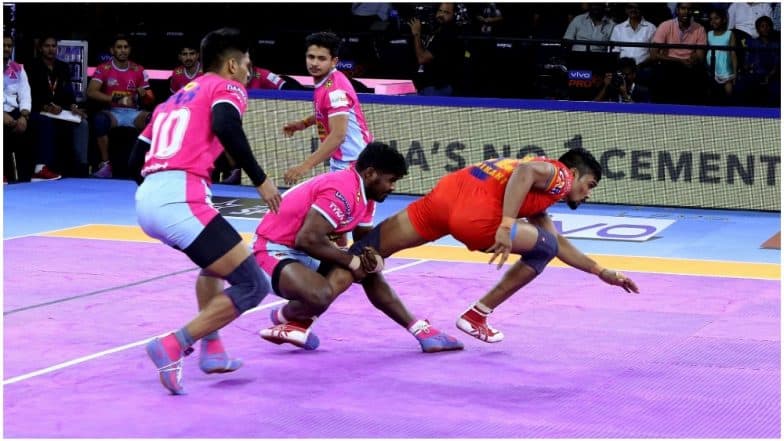PKL 7 Results: All-Around Performance Helps UP Yodddha Upset Table Leaders Jaipur Pink Panthers 31–24 in Pro Kabaddi League 2019 Encounter PKL 7 Results: All-Around Performance Helps UP Yodddha Upset Table Leaders Jaipur Pink Panthers 31–24 in Pro Kabaddi League 2019 Encounter