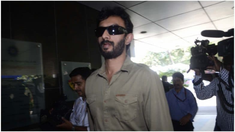 Vikram Rathour Replaces Sanjay Bangar as Indian Batting Coach; Bharat Arun, R Sridhar Retained by BCCI Vikram Rathour Replaces Sanjay Bangar as Indian Batting Coach; Bharat Arun, R Sridhar Retained by BCCI