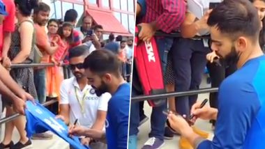 Virat Kohli Smilingly Signs Autographs and Clicks Pictures with Fans Ahead of India vs West Indies T20 Series in Miami (Watch Video)