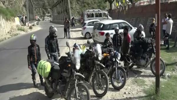 Pakistan Now Waging Poster War in Kashmir Valley to Unite Against India’s Decision on Abrogation of Article 370 Pakistan Now Waging Poster War in Kashmir Valley to Unite Against India’s Decision on Abrogation of Article 370