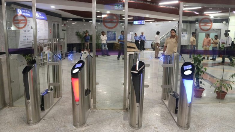 Delhi Metro Update: Trains Not to Halt at Patel Chowk And Janpath Stations as Advised by Delhi Police, Says DMRC Amid Anti-CAB Protests