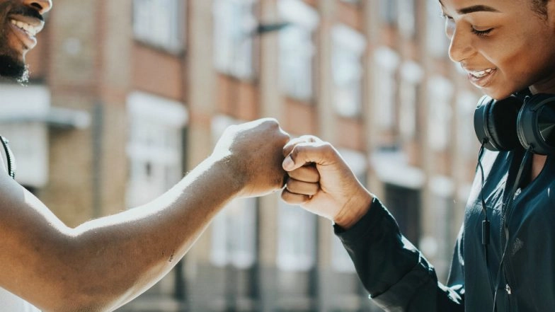 Happy Friendship Day 2019: Why Friends Are Family for People Living Away From Home