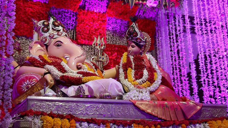Akhil Mandai Mandal 2019 Darshan: How to Reach the Famous Ganpati Pandal of Pune by Road This Ganesh Chaturthi