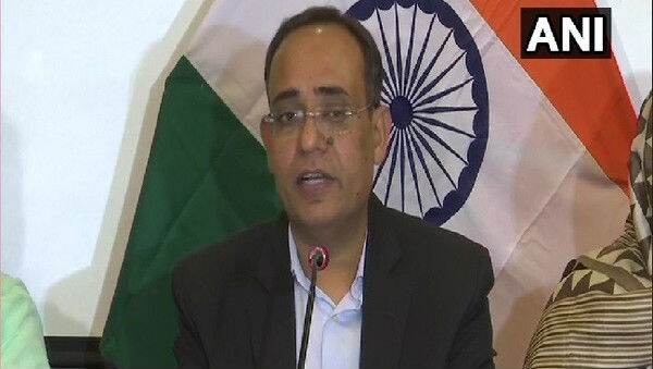 Jammu and Kashmir: Threat of Cross Border Terrorism 'Continues to Exist', Security Forces Maintain High Alert in J&K Jammu and Kashmir: Threat of Cross Border Terrorism 'Continues to Exist', Security Forces Maintain High Alert in J&K