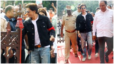 Shah Rukh Khan at Bandra Station! Now That’s a Sight You Don’t See Everyday (Watch Video)