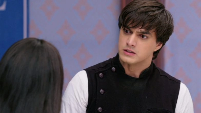 Yeh Rishta Kya Kehlata Hai January 15, 2020 Written Update Full Episode: After Thanking Vedika, Kartik Is Seen Sneaking out of Their House With His Luggage