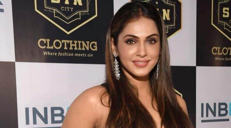 Isha Koppikar to Mark Her Digital Debut as a ‘Punjabi Kudi’ in ALTBalaji’s Lovely da Dhaba