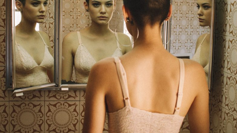 Are Your Clothes Giving You Acne? 5 Ways They Are Making You Break Out