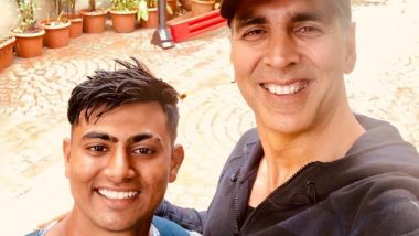 This Young Fan of Akshay Kumar Walks 900kms From Dwarka to Mumbai Just to Meet the Superstar (View Pics)