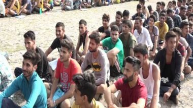 Jammu and Kashmir: Amidst Chants of 'Bharat Mata Ki Jai', Hundreds of Youths Participate in Army Recruitment Drive