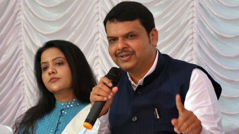 Maharashtra CM's Wife Amruta Fadnavis Calls PM Narendra Modi 'Father of Country' to Wish Him Happy Birthday, Twitterati Responds With Fact-Check Maharashtra CM's Wife Amruta Fadnavis Calls PM Narendra Modi 'Father of Country' to Wish Him Happy Birthday, Twitterati Responds With Fact-Check