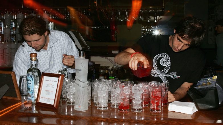 30 Best Bars India Contest Kicks Off: 200+ Jury Members to Vote on Best Liquor Joints in The Nation